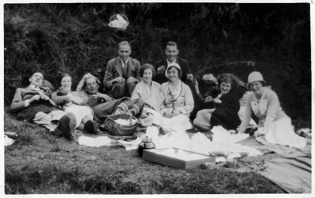 1920s picnic in scotland